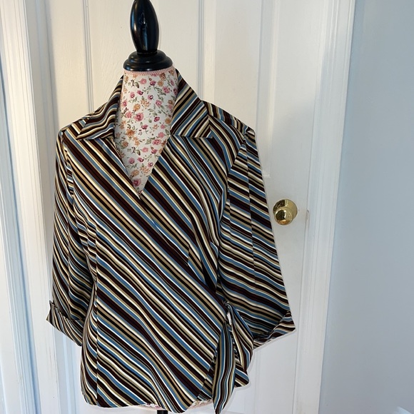 Selene Sport multi stripped 3/4 sleeved vintage top/blouse. Size Large - Picture 3 of 8